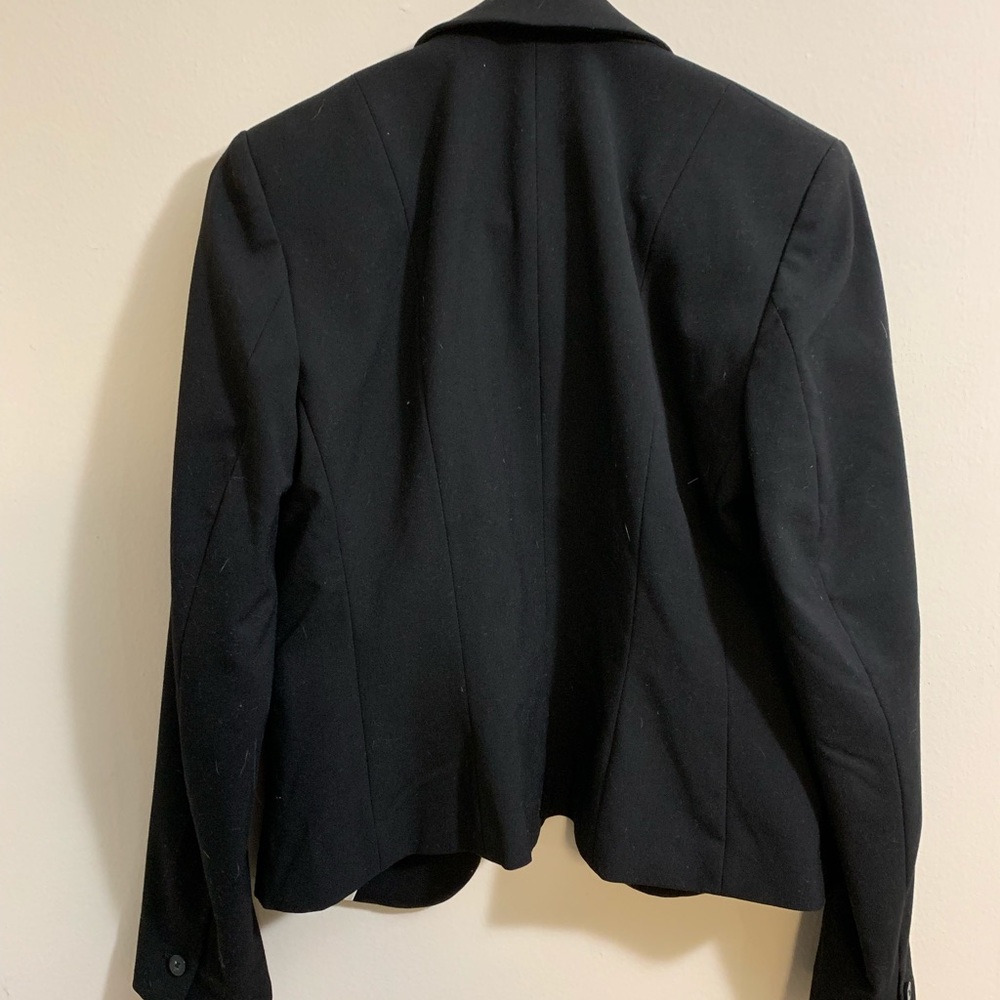 Blazer - Picture 3 of 5